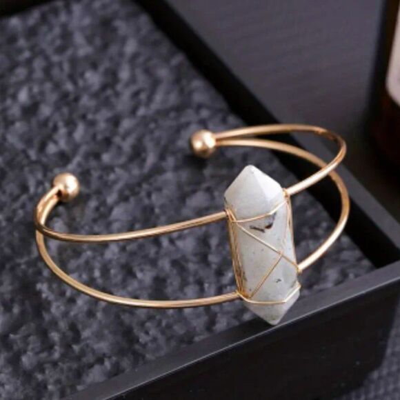 unknown Jewelry - Copper wire glitterstone bracelet